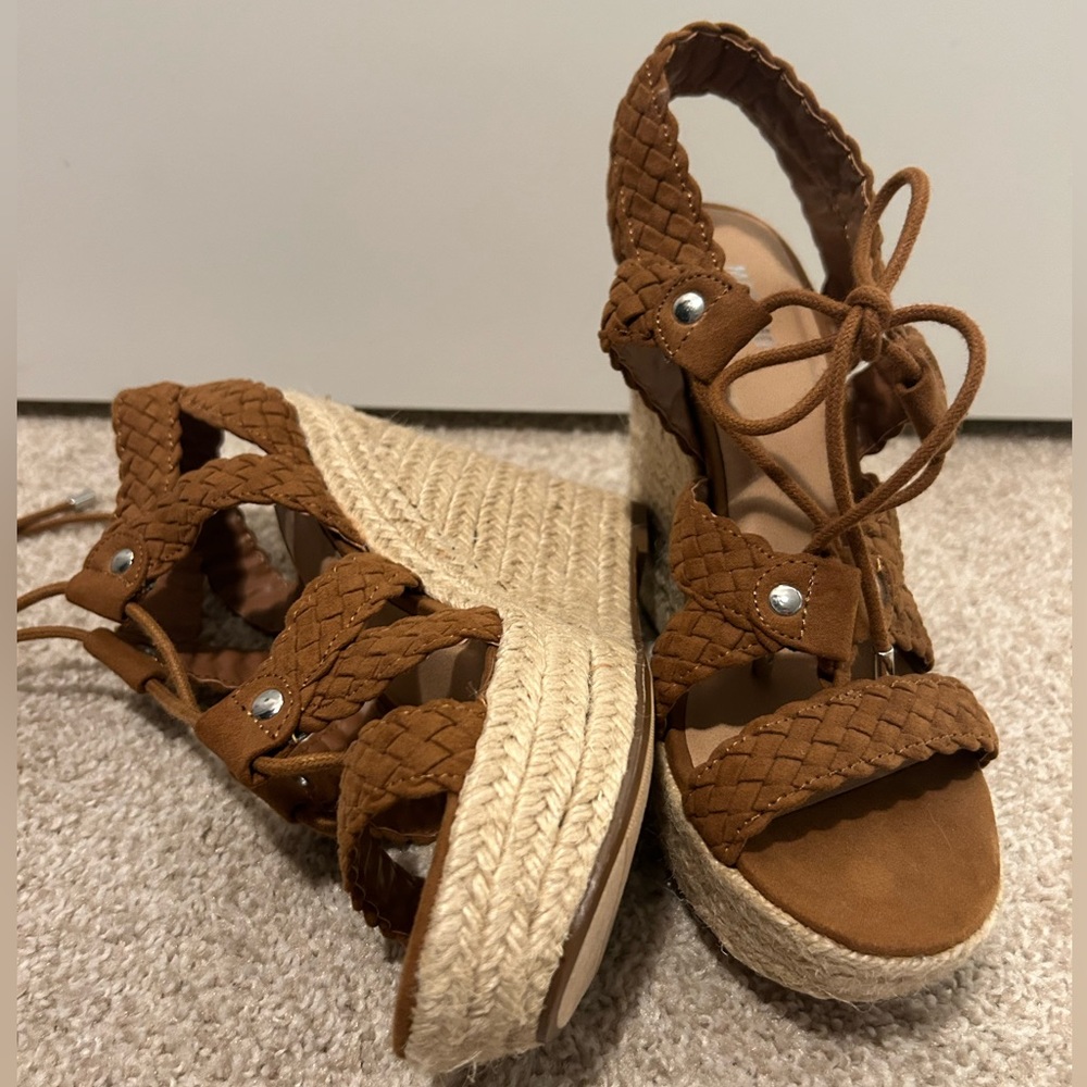 Mossimo Womens Heel, Size 7.5, Never Worn